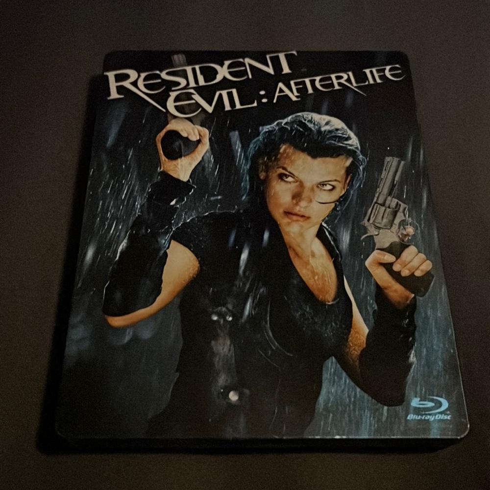 Resident evil afterlife steel book Blu-ray